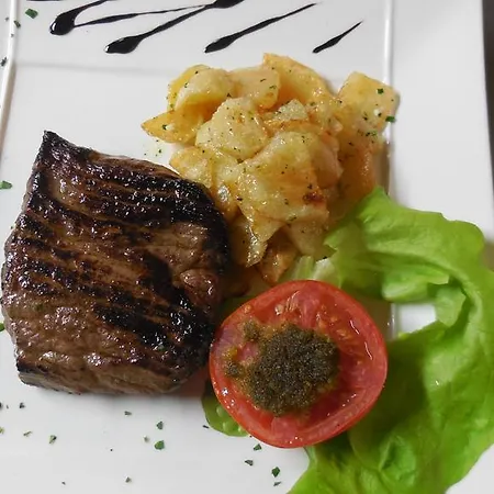 Logis Restaurant Des Voyageurs פונט-דה-סאלארס