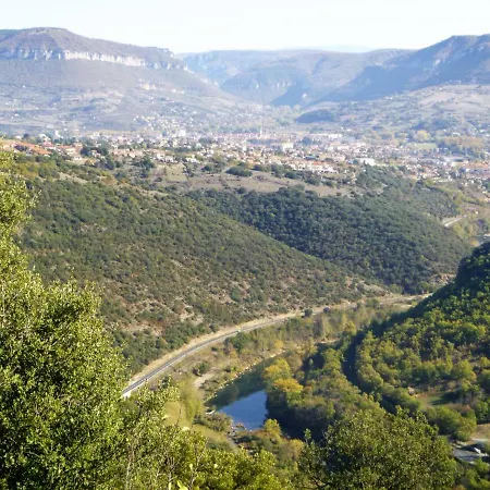 Logis Restaurant Des Voyageurs מלון פונט-דה-סאלארס