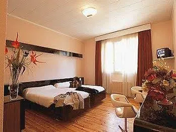 Logis Des Voyageurs Hotel Pont-de-Salars