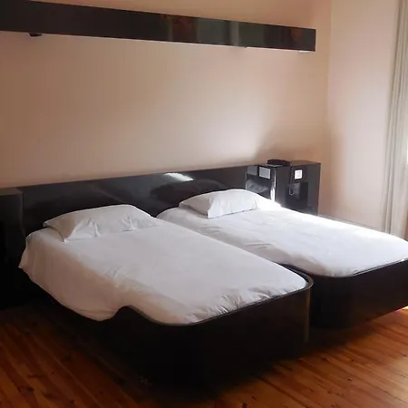 Logis Des Voyageurs Hotel Pont-de-Salars