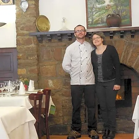 Logis Restaurant Des Voyageurs, Lacs Du Levezou ホテル