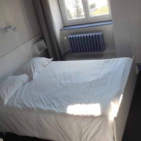 Hotel Logis Des Voyageurs Pont-de-Salars