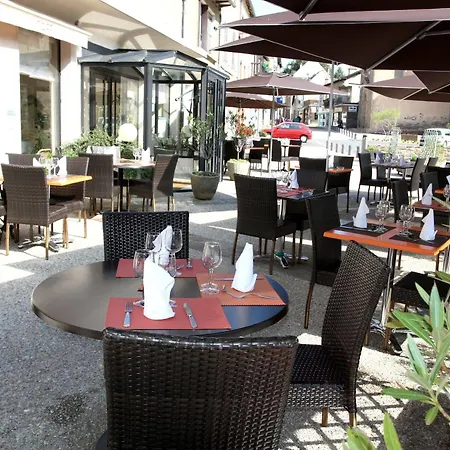 Hotel Logis Des Voyageurs 2*