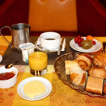 Logis Restaurant Des Voyageurs 酒店