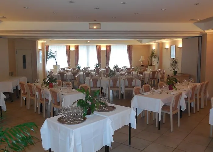 Logis Des Voyageurs Pont-de-Salars