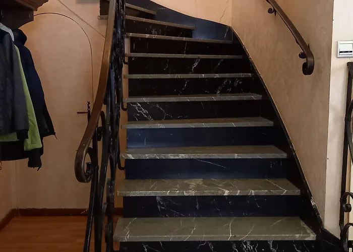 Logis Restaurant Des Voyageurs Hotel